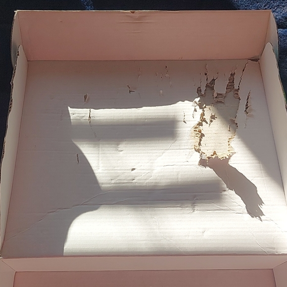 THREE LITTLE PIGGIES DELUXE GAME - Picture 8 of 10